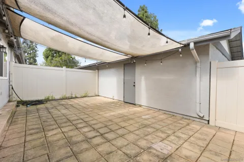 $638,000 | 670 Kumquat Way, Oceanside, CA 92058