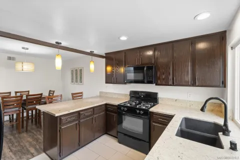 $638,000 | 670 Kumquat Way, Oceanside, CA 92058