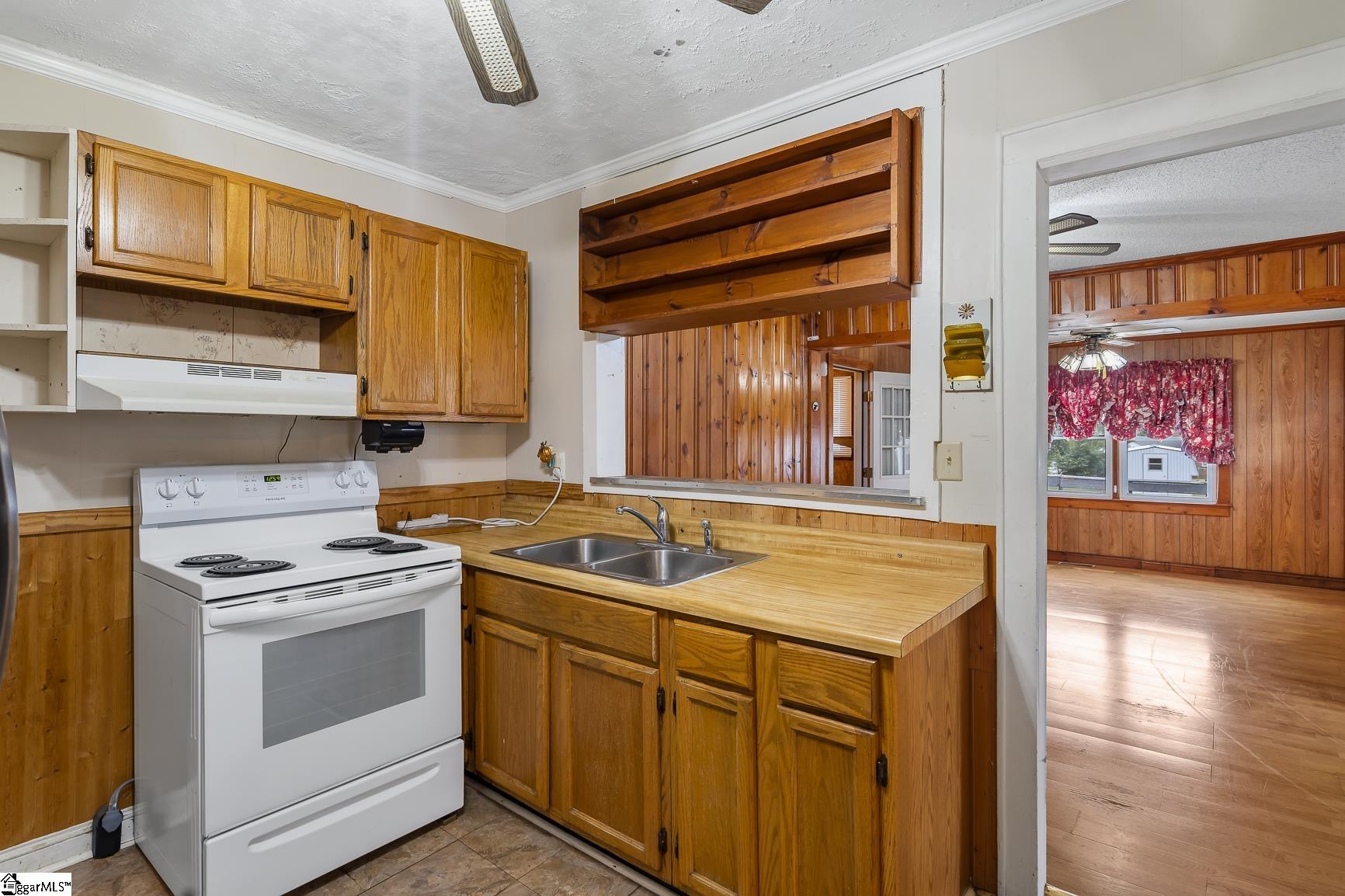 2706 Whitehall Avenue Anderson, SC 29621 - Photo 7 of 22 Gallery Image 7