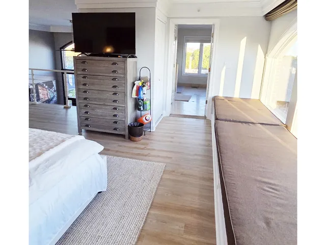 $3,950 | 1515 North Van Buren Street, Unit 510, Milwaukee, WI 53202