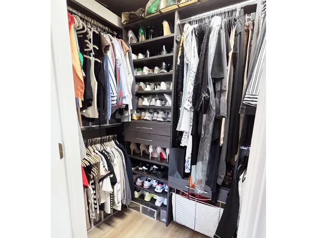 $3,950 | 1515 North Van Buren Street, Unit 510, Milwaukee, WI 53202