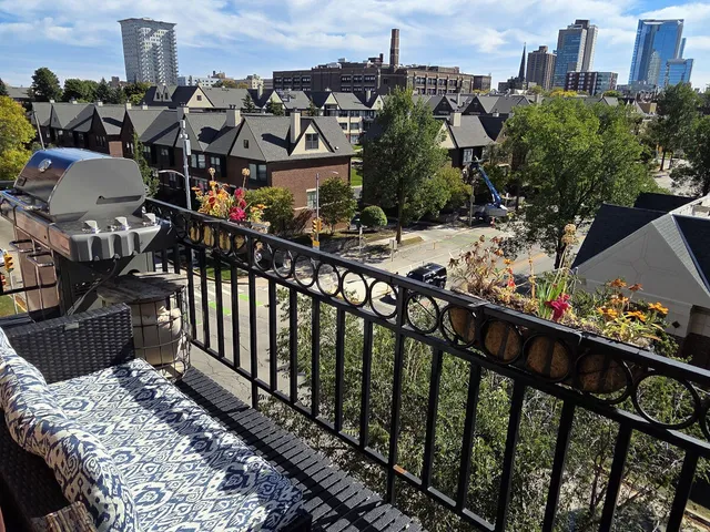 $3,950 | 1515 North Van Buren Street, Unit 510, Milwaukee, WI 53202