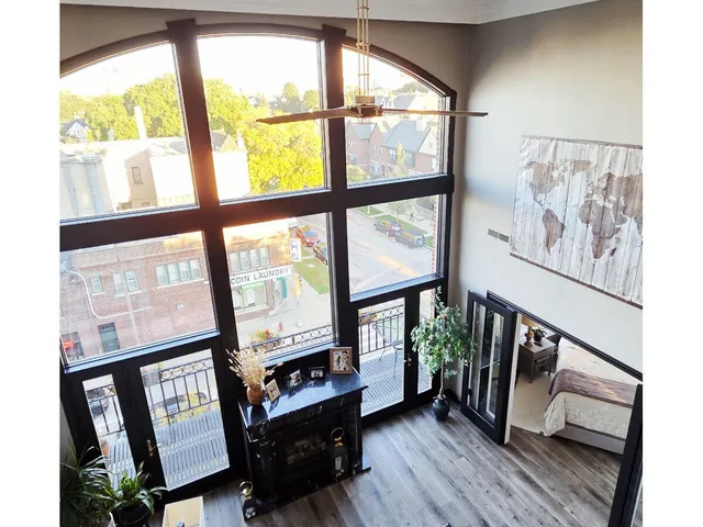 $3,950 | 1515 North Van Buren Street, Unit 510, Milwaukee, WI 53202