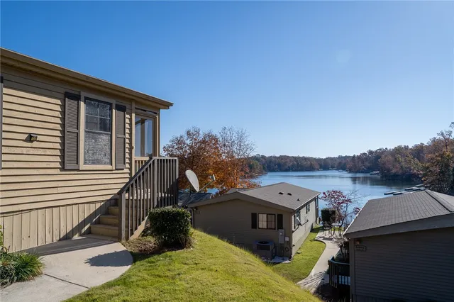 $270,000 | 1230 Melton Road, Unit 14, West Union, SC 29696