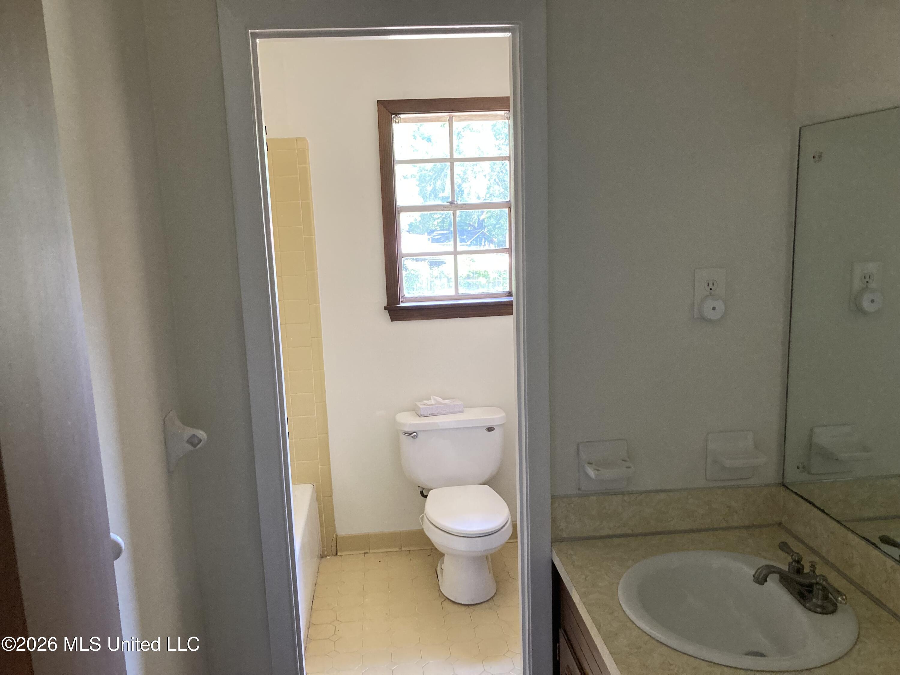 110 Bingo Circle Pearl, MS 39208 - Photo 12 of 15 KMMD9155