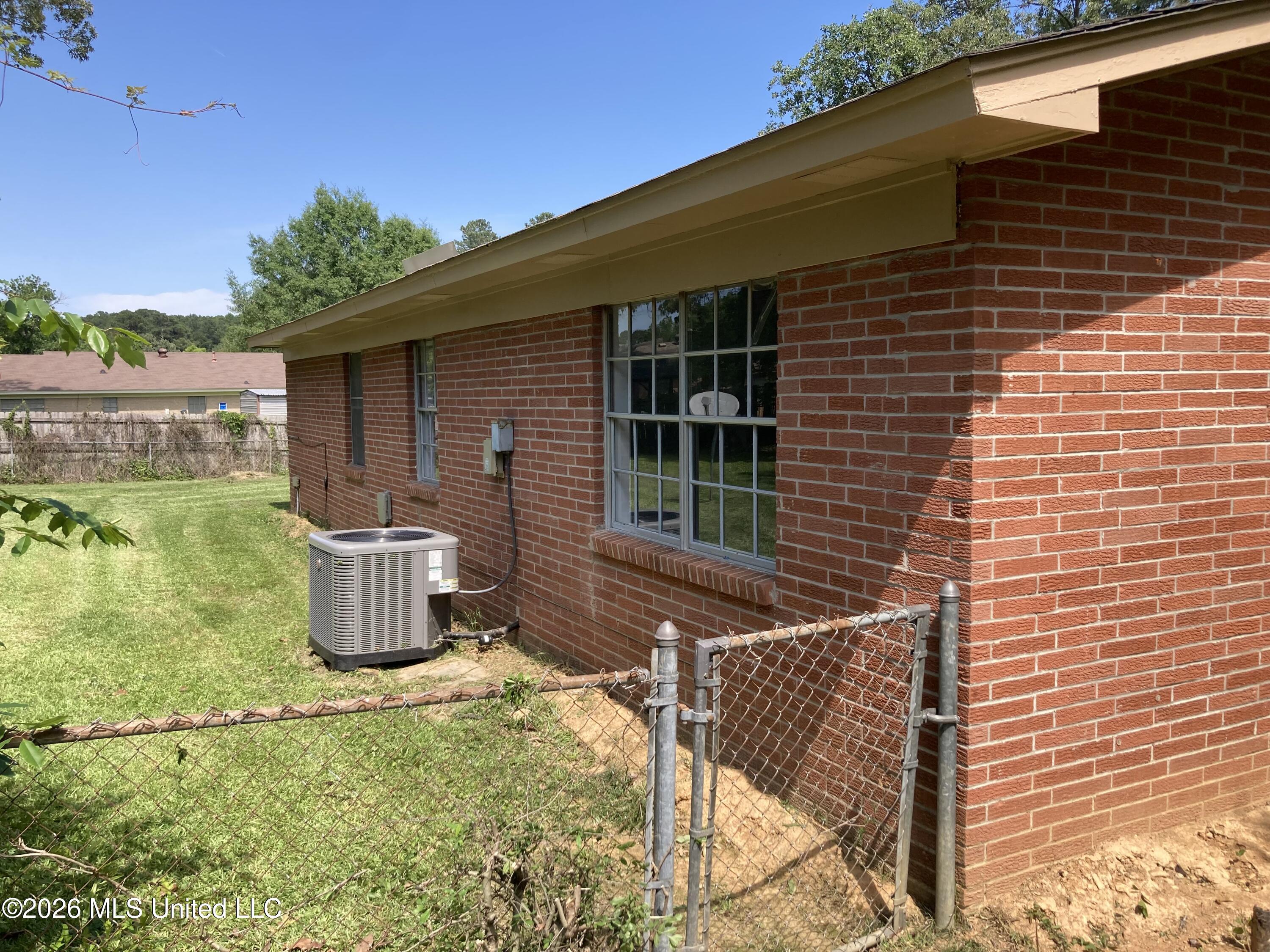 110 Bingo Circle Pearl, MS 39208 - Photo 5 of 15 GZMS3907
