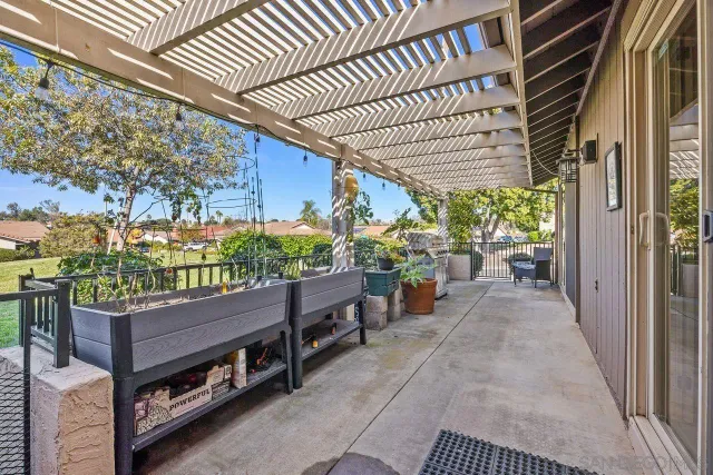 $699,000 | 17488 Plaza Otonal, San Diego, CA 92128