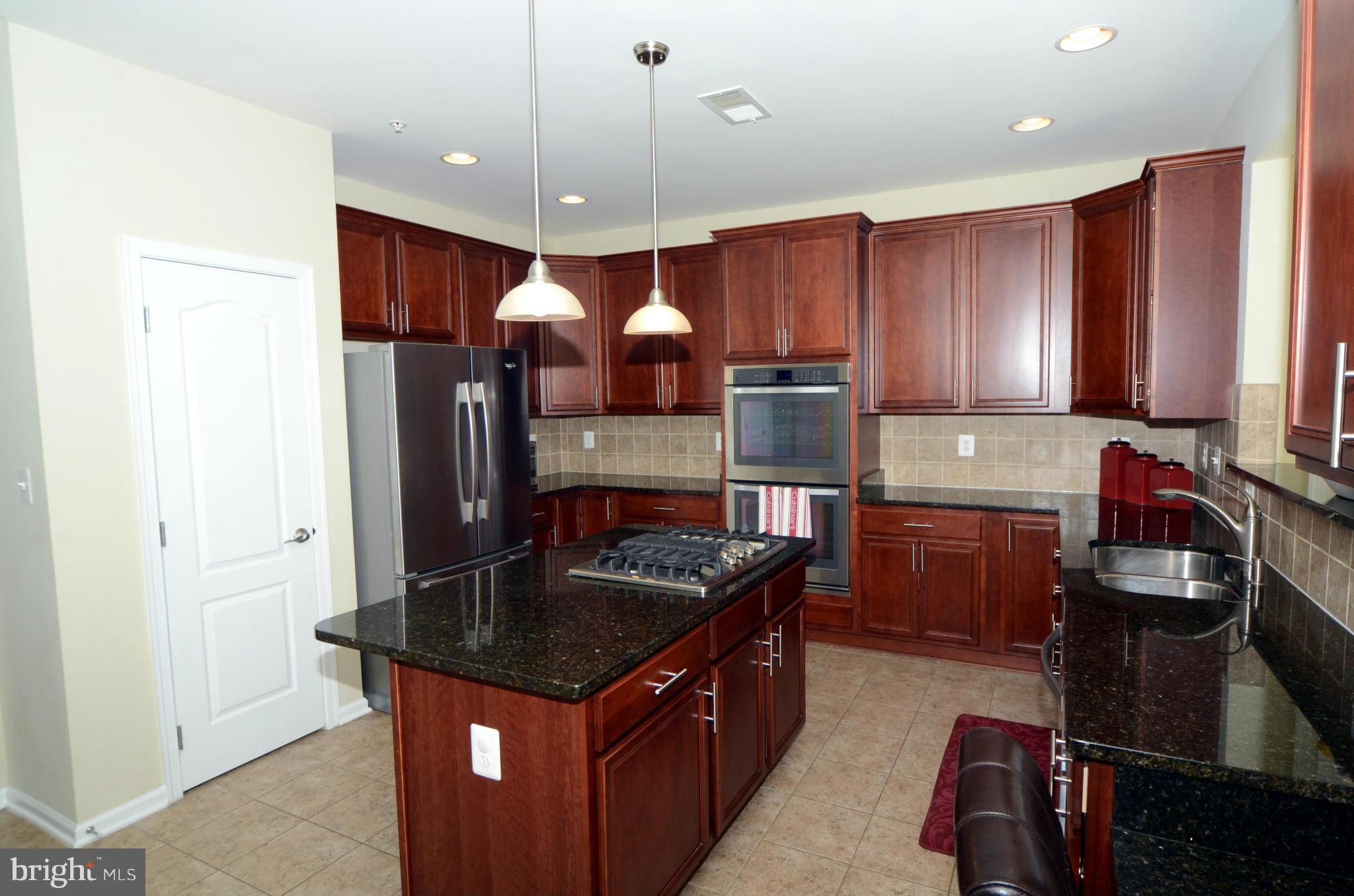 4028 Bridle Ridge Road Upper Marlboro, MD 20772 - Photo 2 of 30 Kitchen