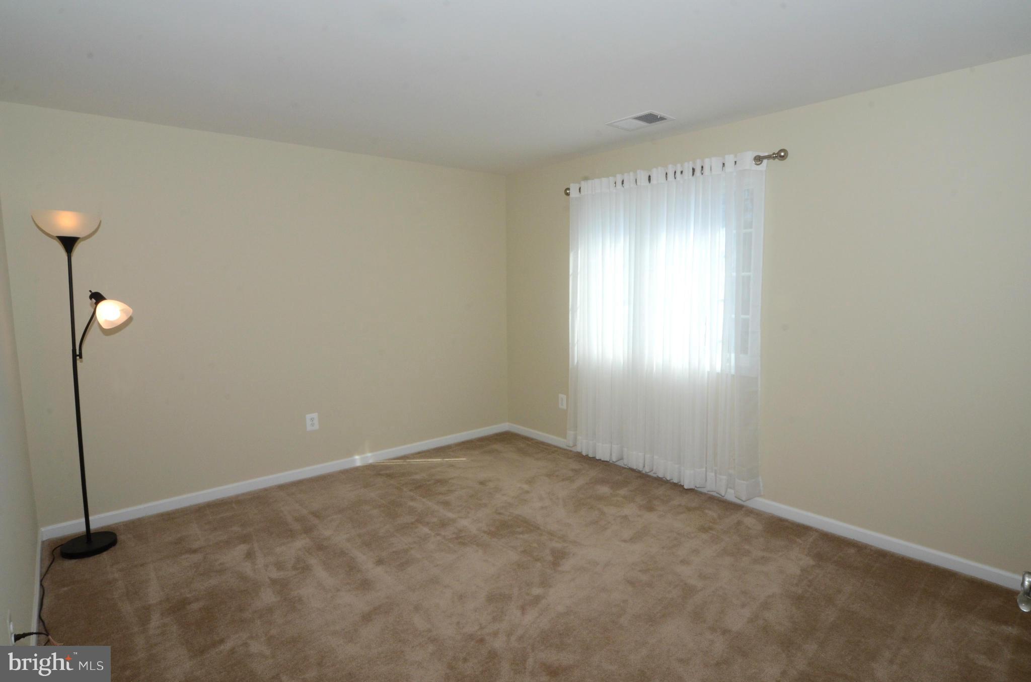 4028 Bridle Ridge Road Upper Marlboro, MD 20772 - Photo 22 of 30 Bedroom
