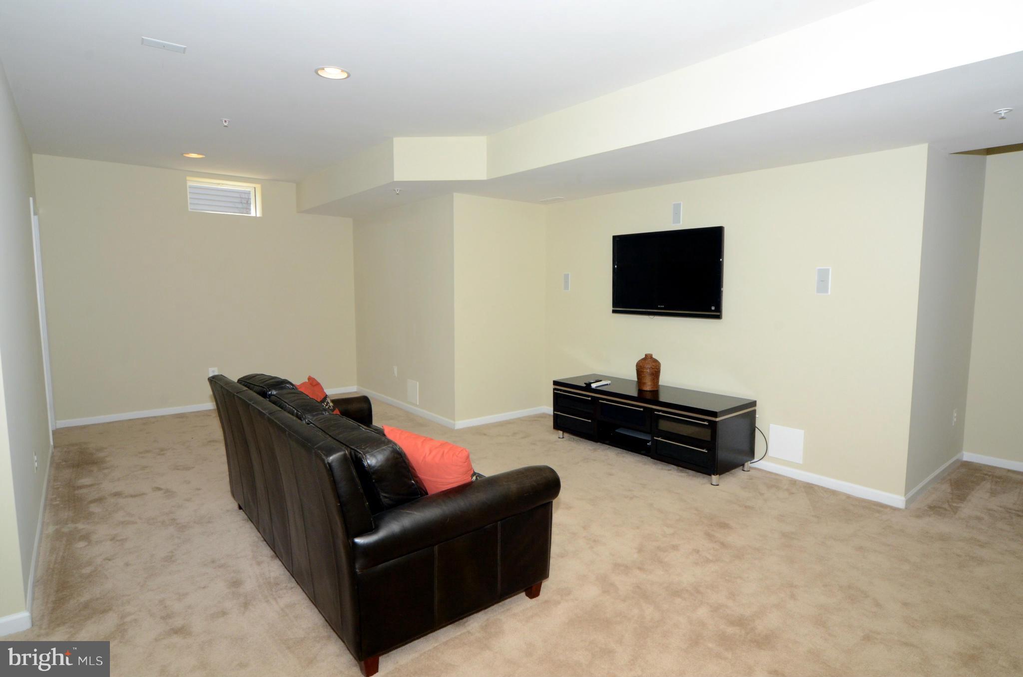4028 Bridle Ridge Road Upper Marlboro, MD 20772 - Photo 25 of 30 Finished Basement