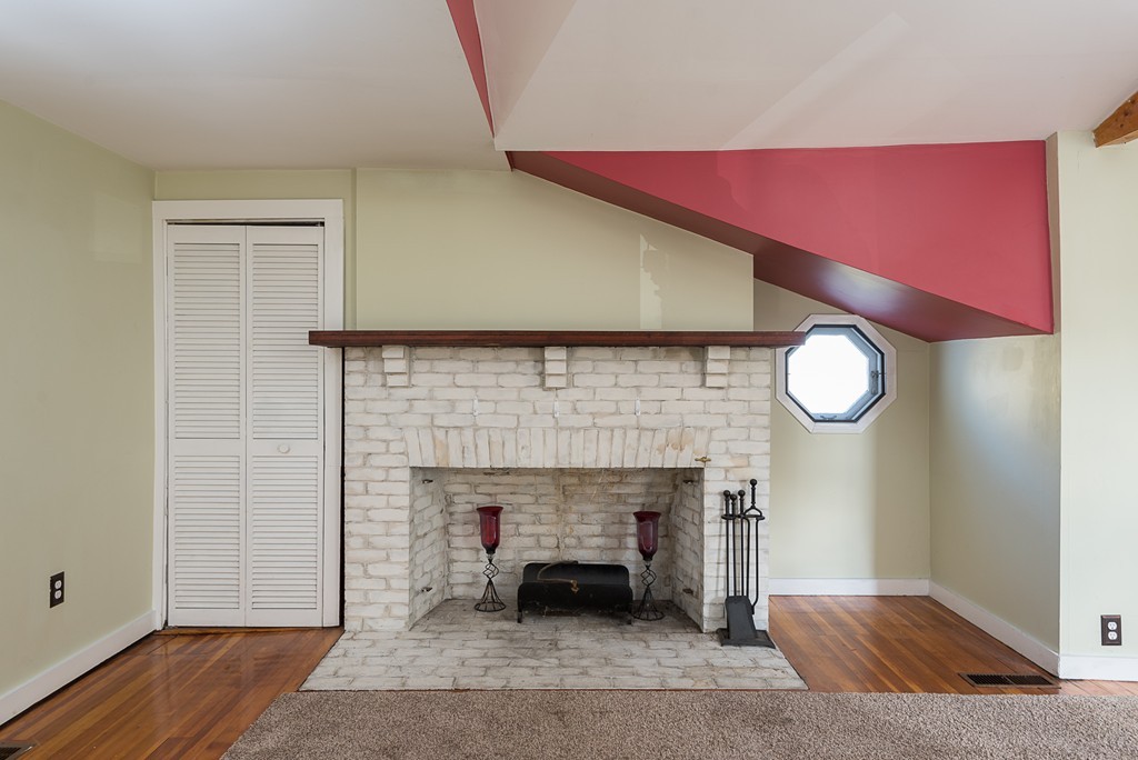 10 Landers Road Quincy, MA 02170 - Photo 11 of 17 Gallery Image 11