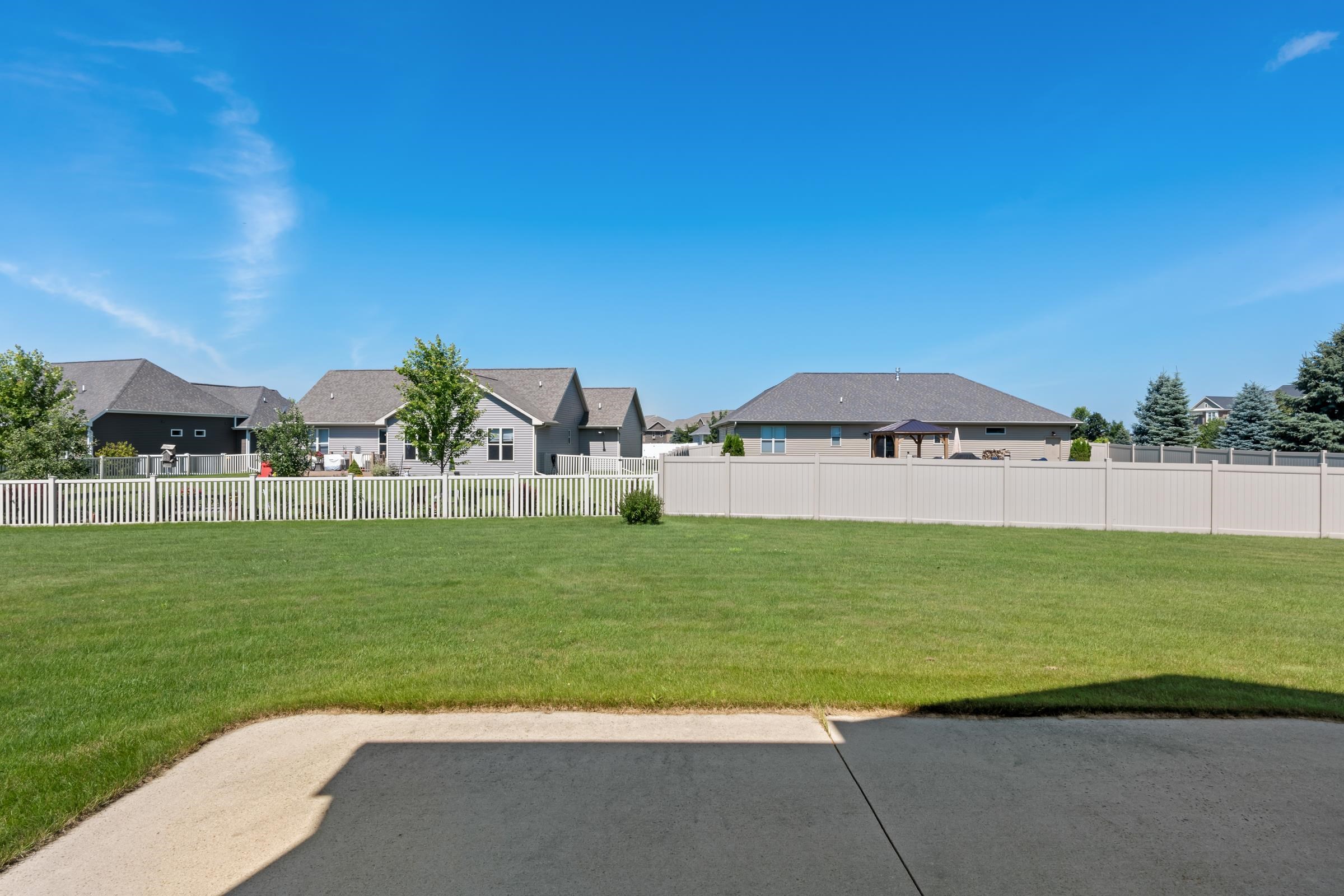 600 Castlestone Court Oneida, WI 54155 - Photo 45 of 72