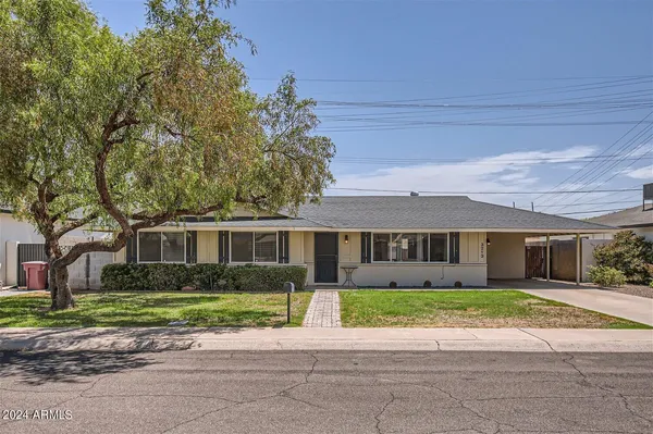 $2,900 | 3213 North 63rd Place, Scottsdale, AZ 85251