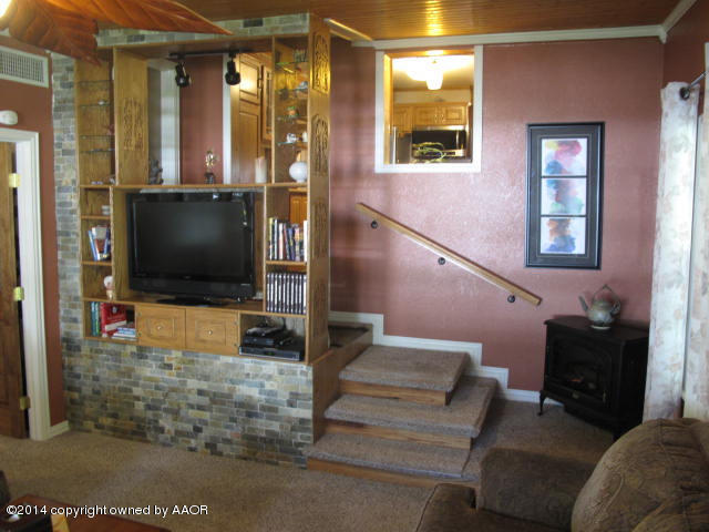 5619 Massie Road Amarillo, TX 79108 - Photo 14 of 64 5619 Massie 016