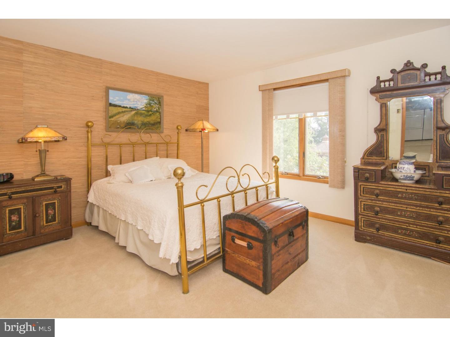 580 Summit Lane Riegelsville, PA 18077 - Photo 15 of 25 Bedroom 2