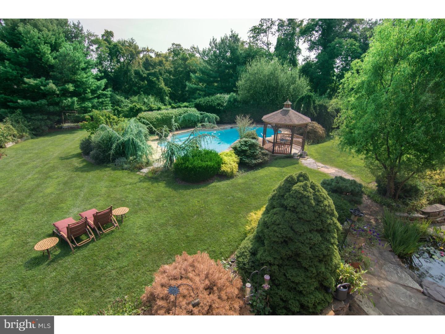 580 Summit Lane Riegelsville, PA 18077 - Photo 19 of 25 View