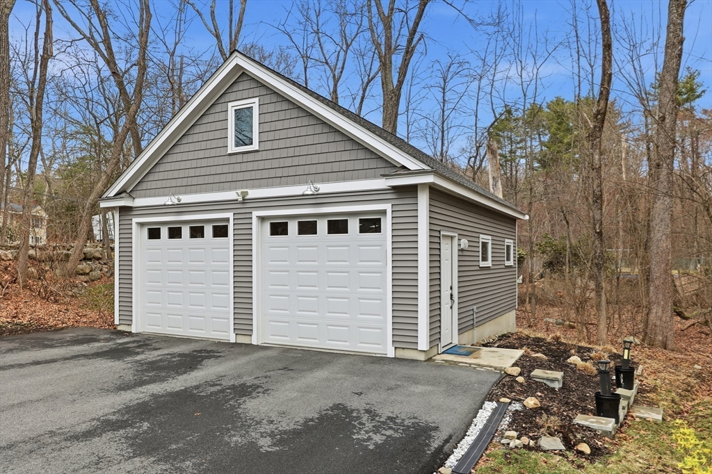 112 High Street Acton, MA 01720 - Photo 6 of 42