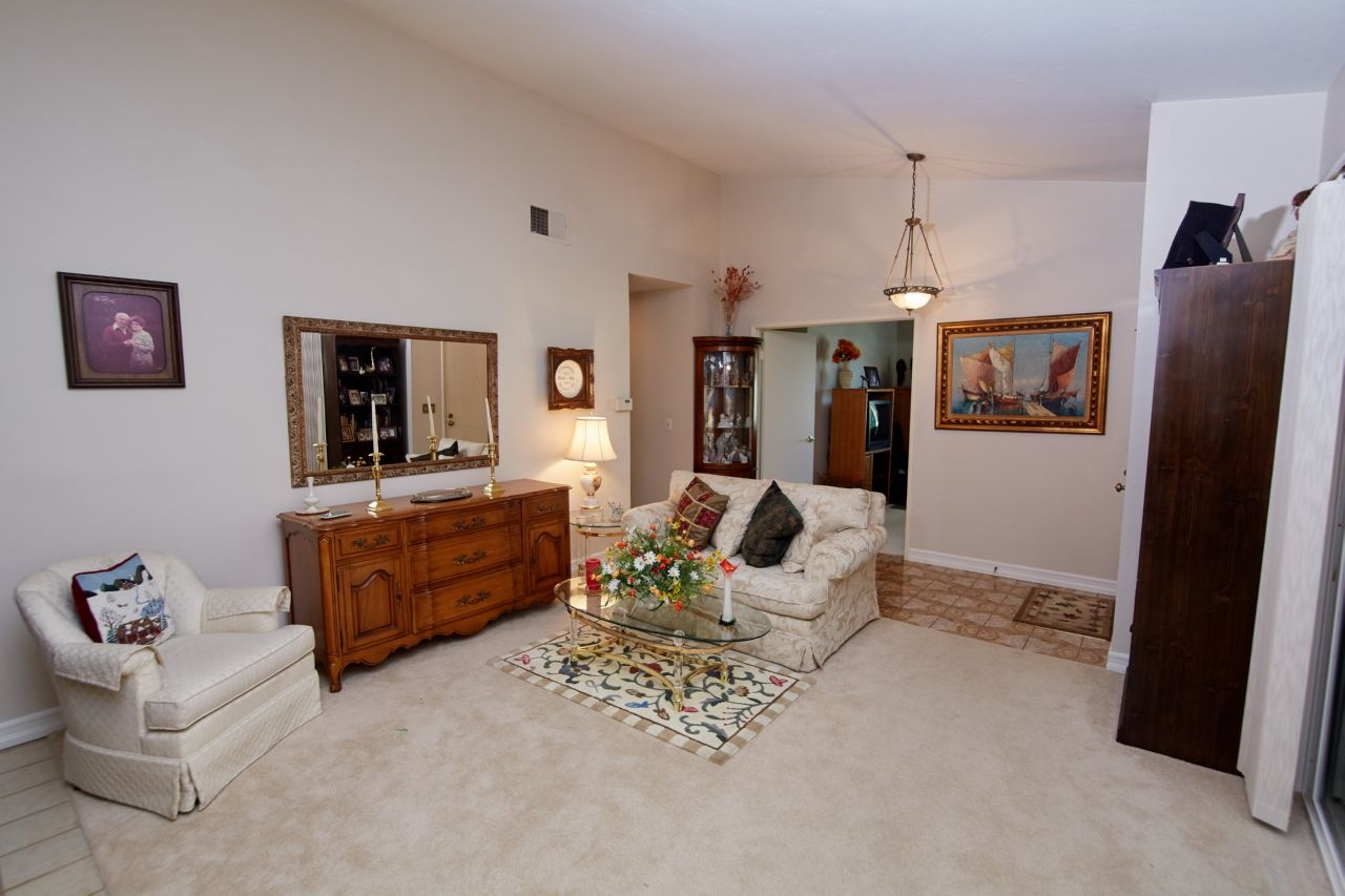 10485 Pine Grove Street Spring Valley, CA 91978 - Photo 6 of 25 Gallery Image 6