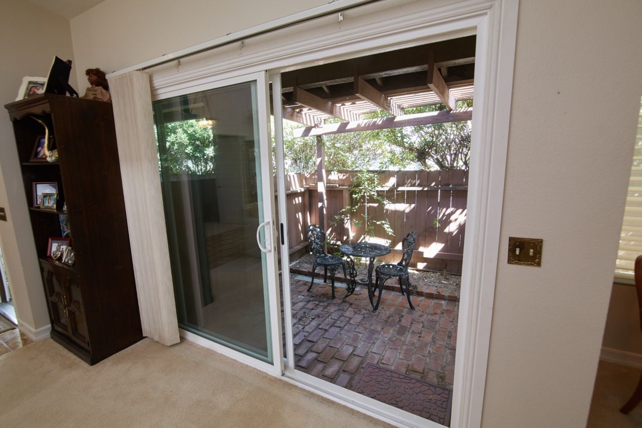 10485 Pine Grove Street Spring Valley, CA 91978 - Photo 7 of 25 Gallery Image 7