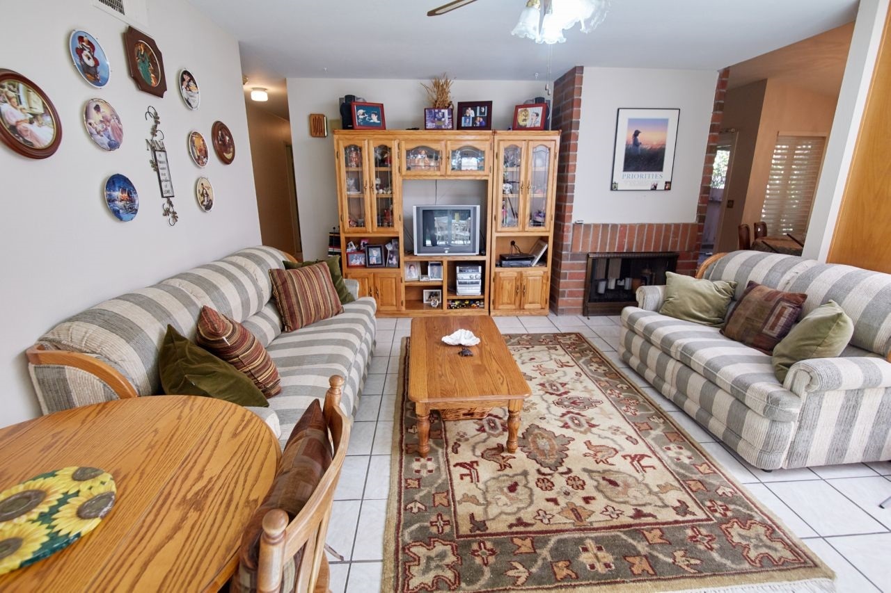 10485 Pine Grove Street Spring Valley, CA 91978 - Photo 10 of 25 Gallery Image 10