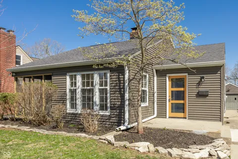 $325,000 | 2600 East Northgate Street, Indianapolis, IN 46220