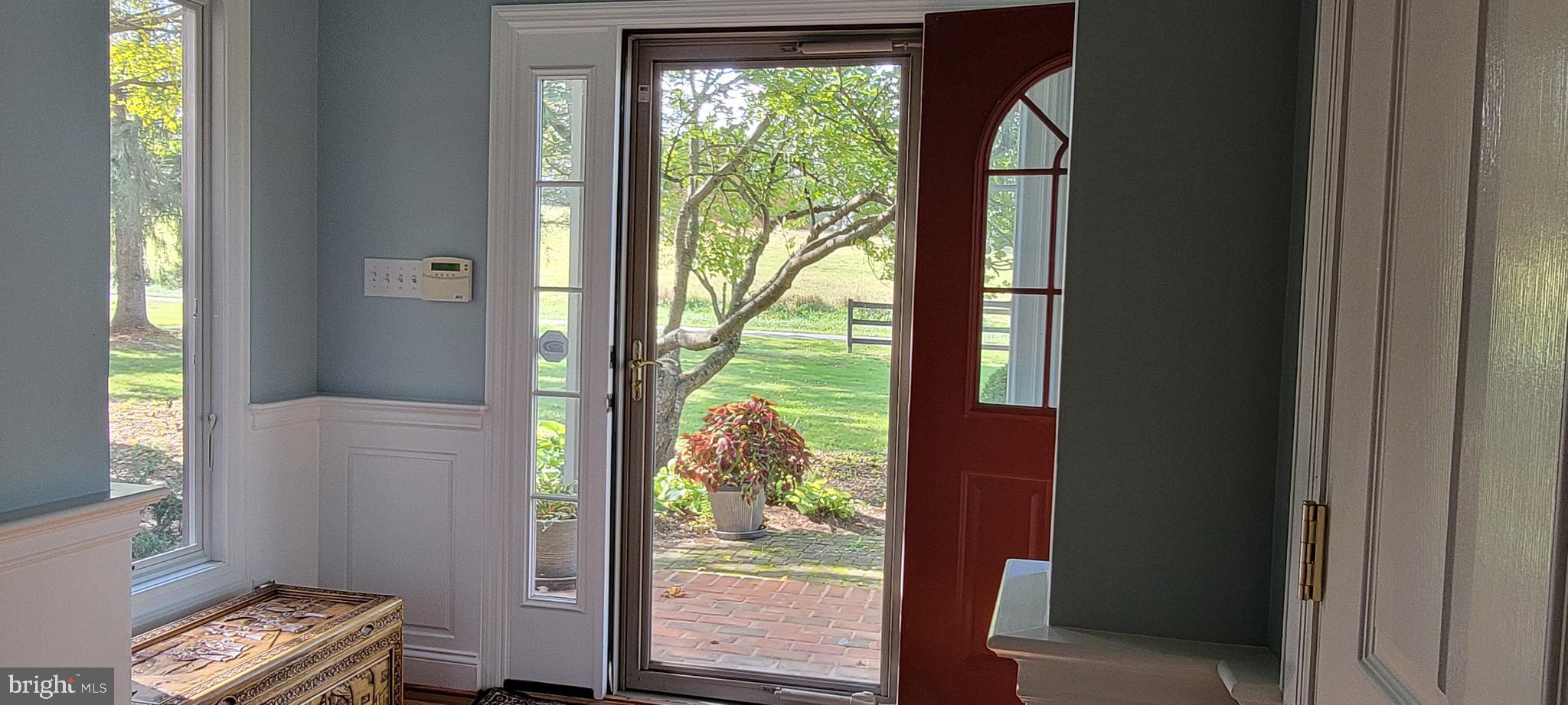 8755 Reichard Road Fairplay, MD 21733 - Photo 4 of 45 Gallery Image 4