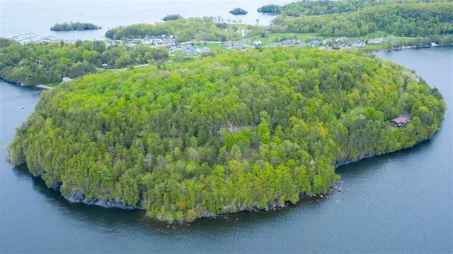 $3,500,000 | 0 Malletts Head, Colchester, VT 05446