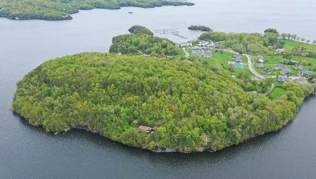 $3,500,000 | 0 Malletts Head, Colchester, VT 05446