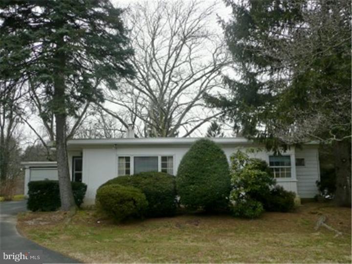 8202 Douglas Road Wyndmoor, PA 19038 - Photo 1 of 10 Exterior Front