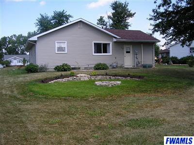 122 Stratford Court Decatur, IN 46733 - Photo 3 of 4