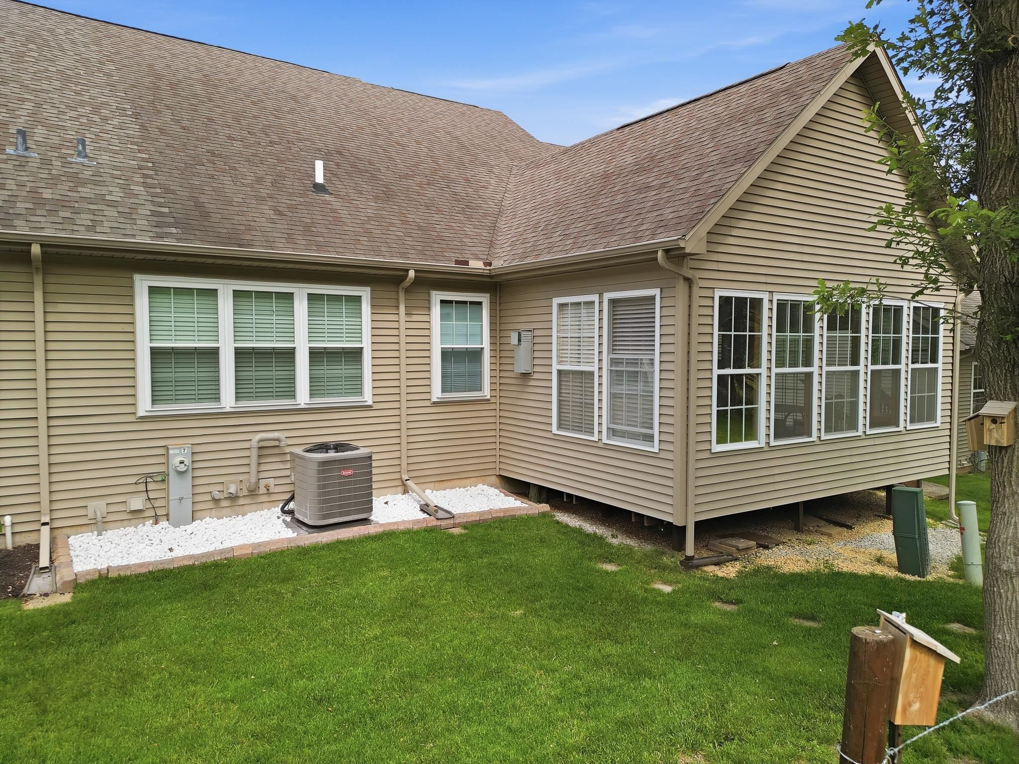 1676 Overlook Drive Dixon, IL 61021 - Photo 5 of 36