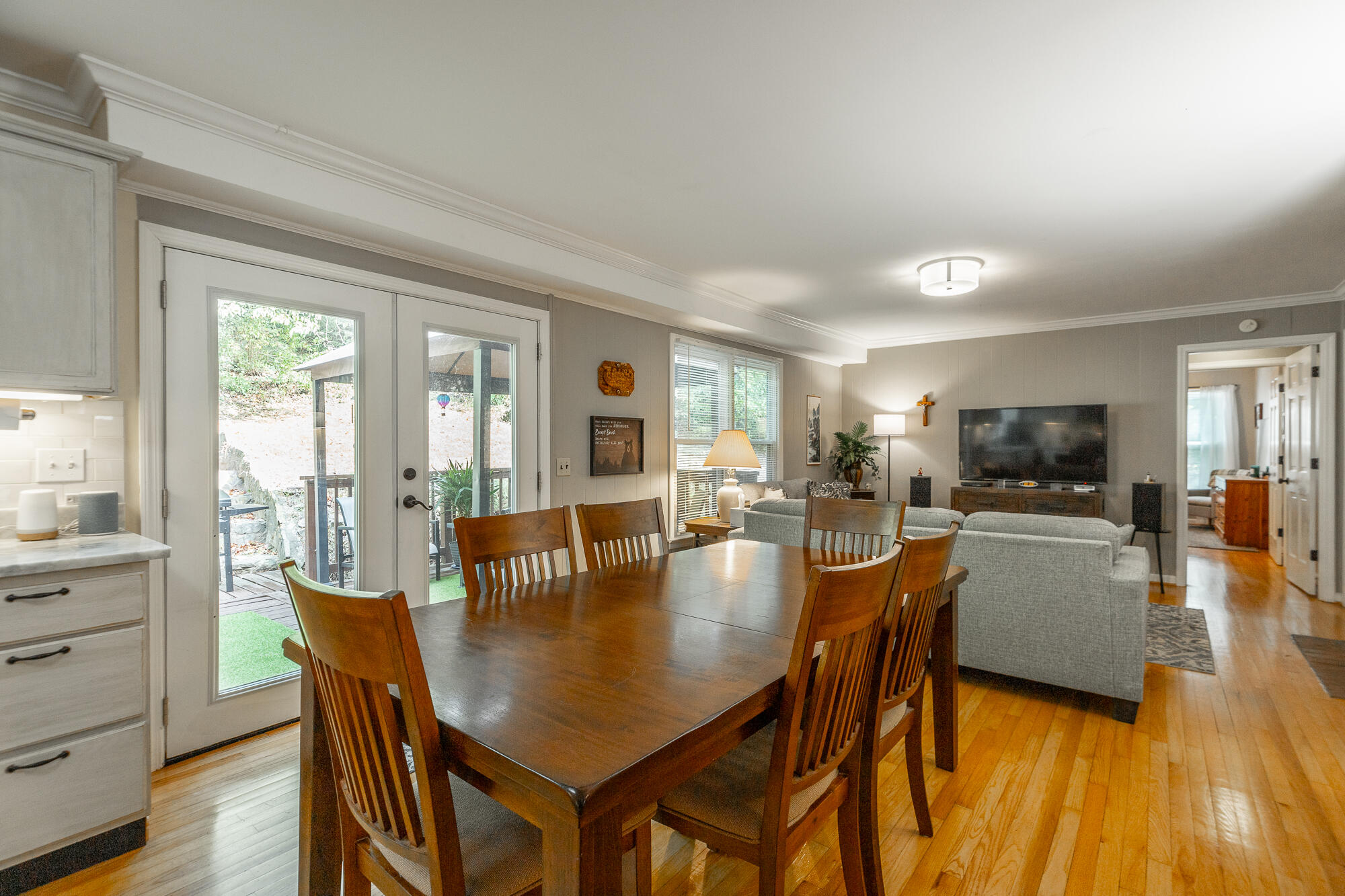 821 Ravine Road Signal Mountain, TN 37377 - Photo 20 of 50 Dining Room