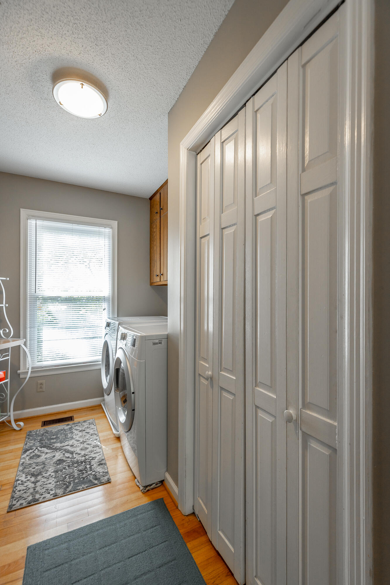 821 Ravine Road Signal Mountain, TN 37377 - Photo 25 of 50 Laundry Room