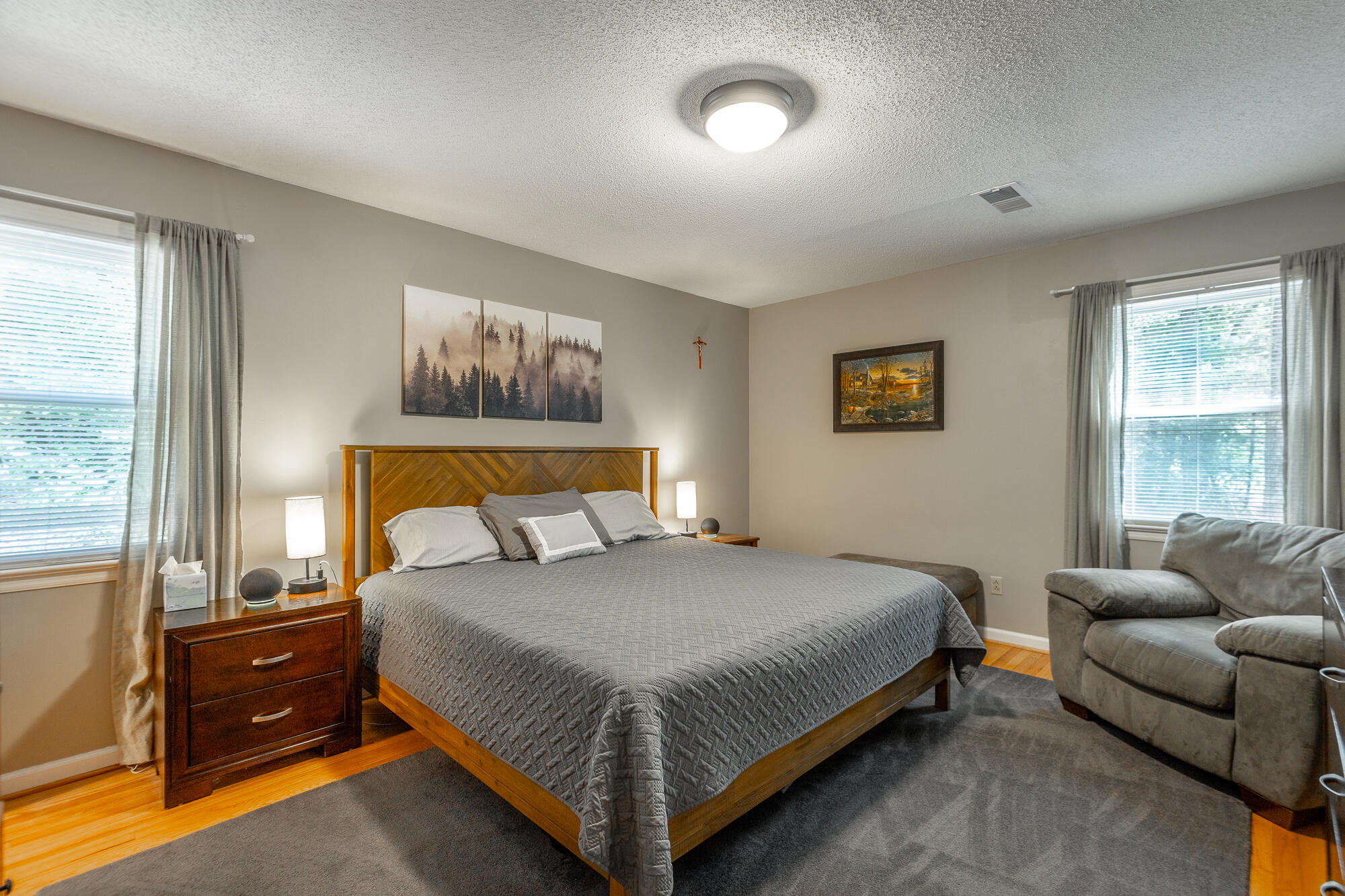 821 Ravine Road Signal Mountain, TN 37377 - Photo 28 of 50 Upstairs Primary Suite
