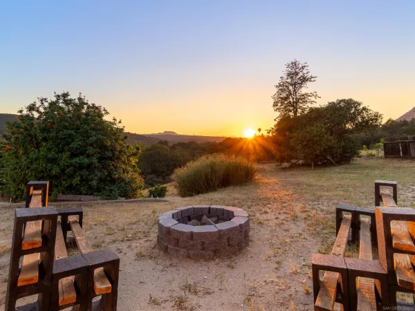 $798,999 | 15674 Cathedral Way, Ramona, CA 92065