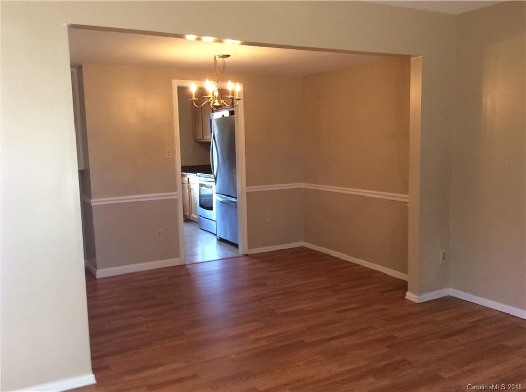 8402 Knights Bridge Road, Unit 131 Charlotte, NC 28210 - Photo 3 of 12