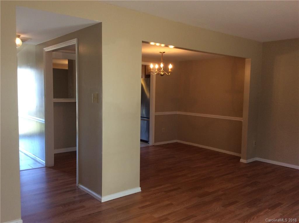 8402 Knights Bridge Road, Unit 131 Charlotte, NC 28210 - Photo 5 of 12