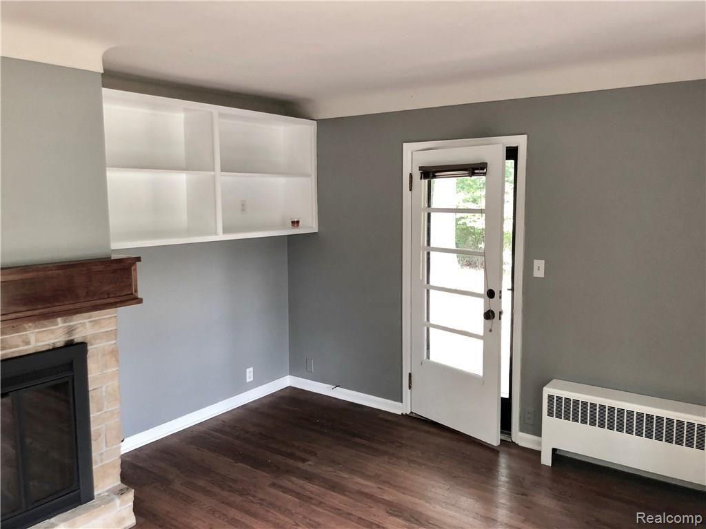511 6th Street Fenton, MI 48430 - Photo 16 of 22 626608F7-1812-4DBD-A0D2-715CA434BFB3.jpeg