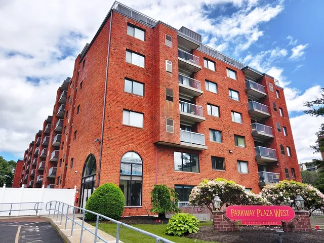 $629,000 | 8 9th Street, Unit 406, Medford, MA 02155