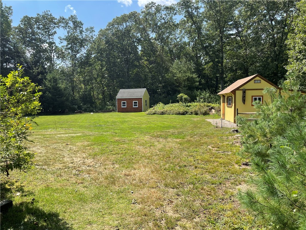 371 Weaver Hill Road Coventry, RI 02816 - Photo 6 of 28