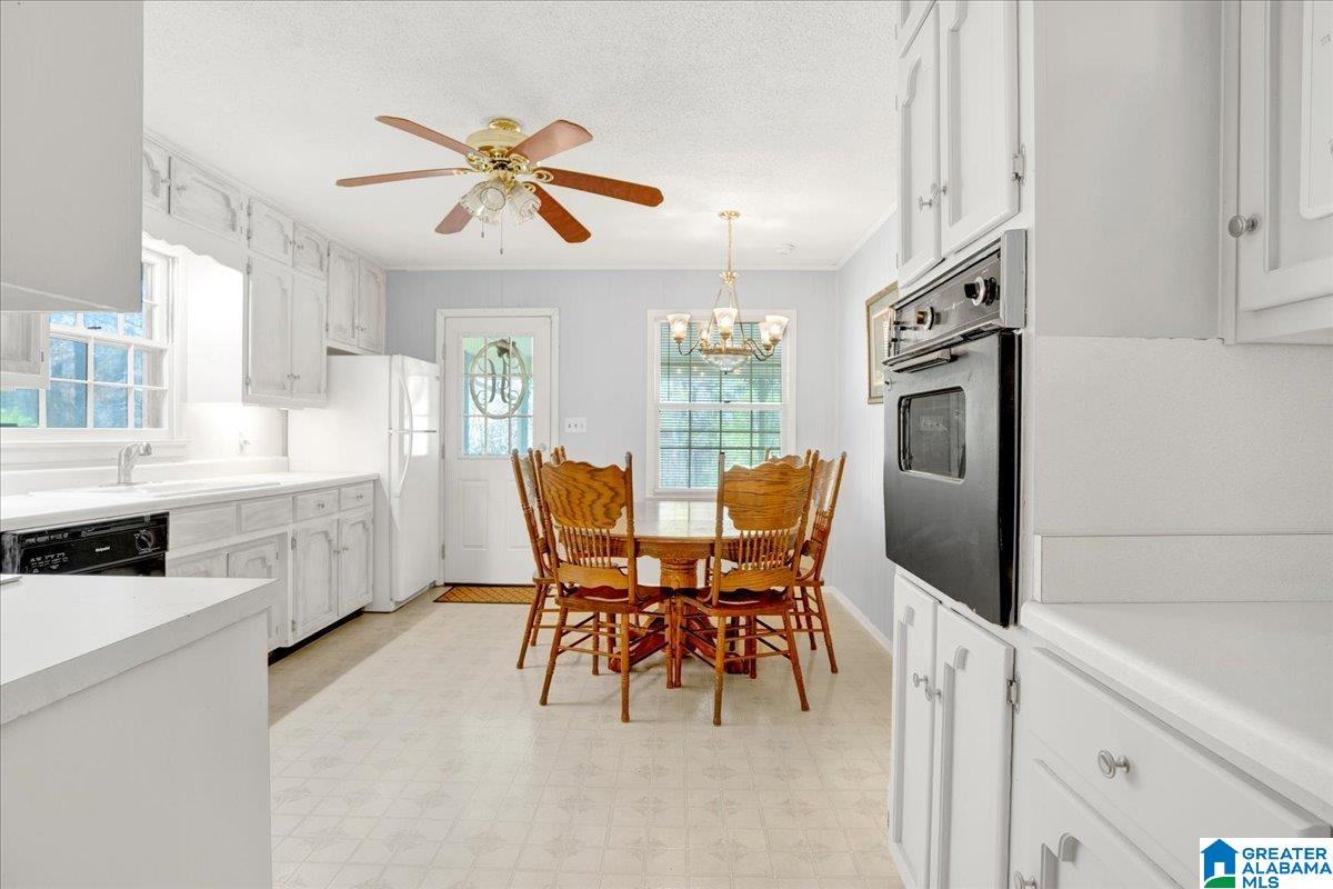 143 Sportsman Lake Road Springville, AL 35146 - Photo 7 of 34