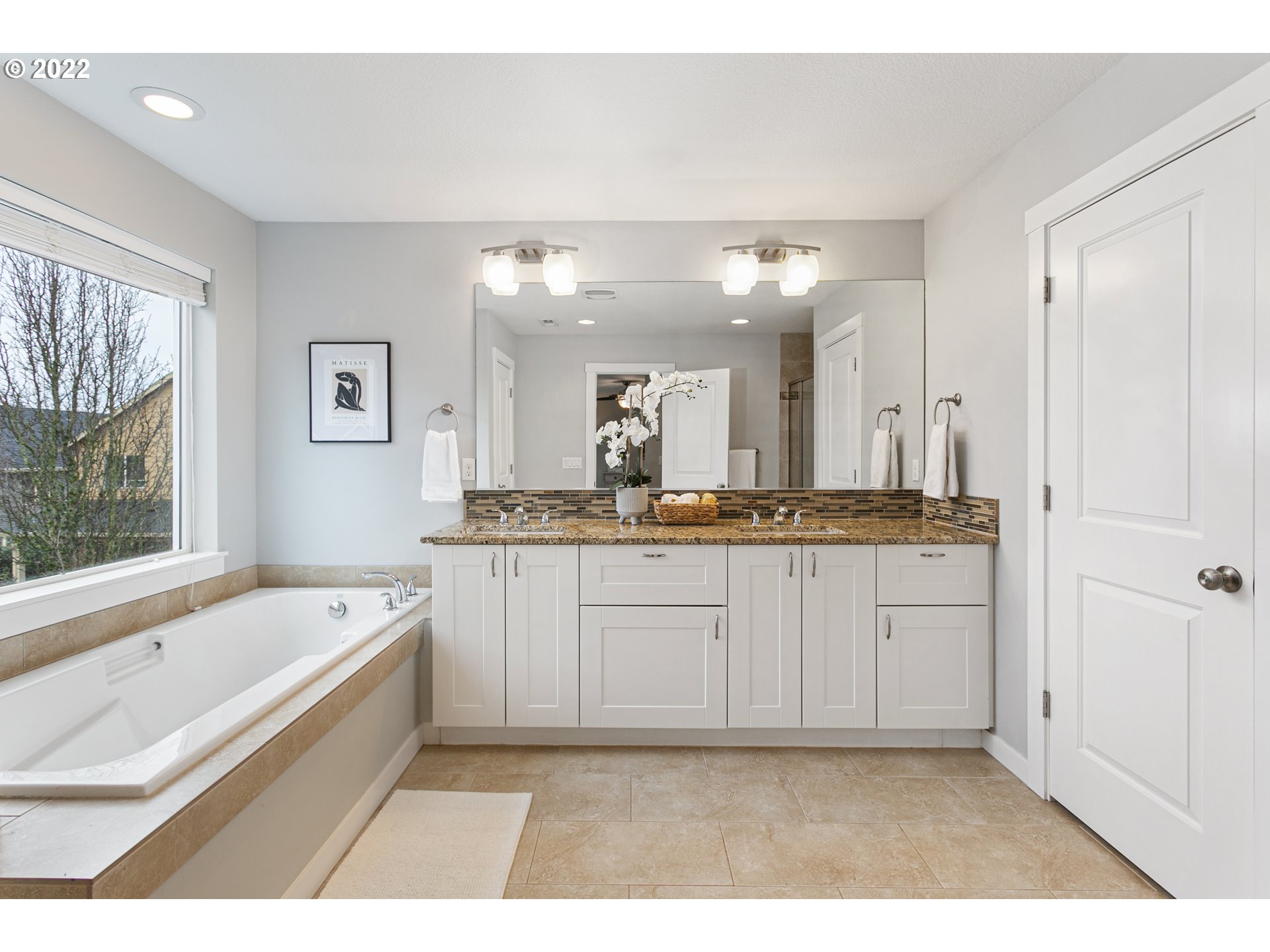 17007 Northeast 30th Avenue Ridgefield, WA 98642 - Photo 18 of 31 Bathroom, Attached