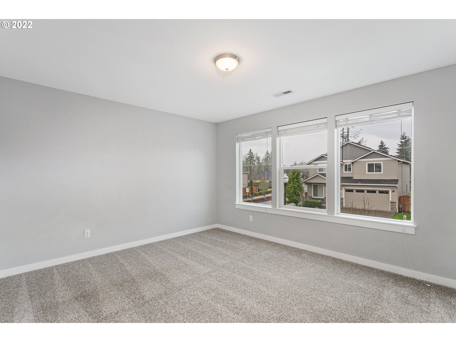 17007 Northeast 30th Avenue Ridgefield, WA 98642 - Photo 22 of 31 Bedroom