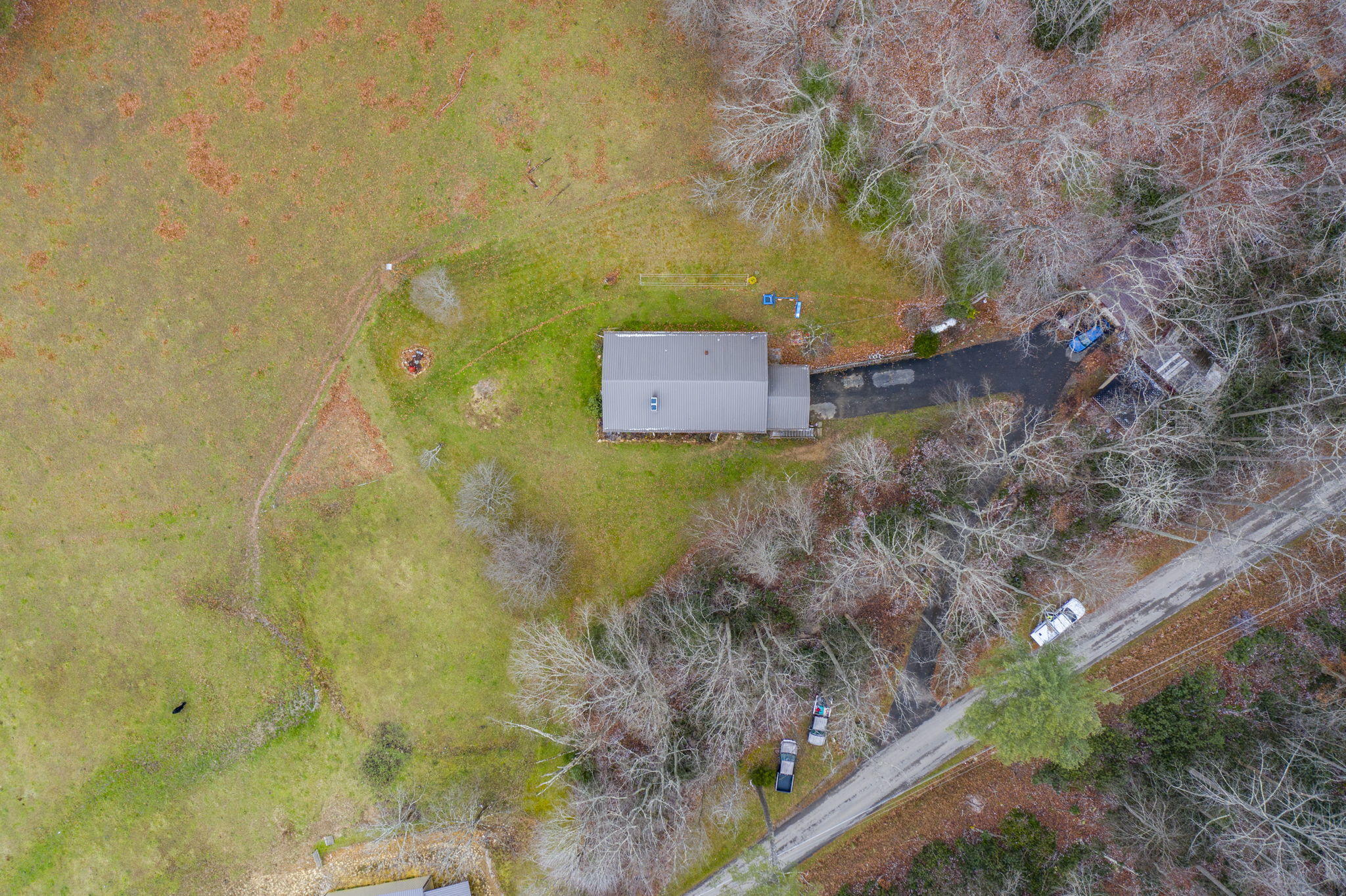 1499 Copley Branch Road Butler, TN 37640 - Photo 4 of 28 3-web-or-mls-DJI_0593
