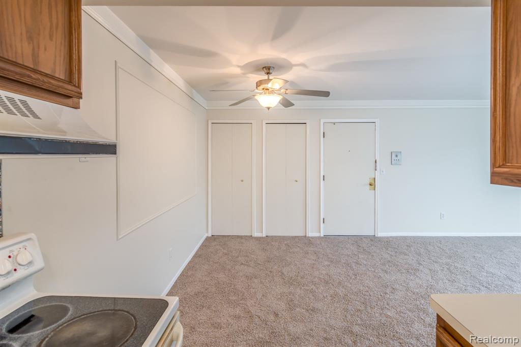 54797 Shelby Road, Unit 88 Shelby, MI 48316 - Photo 6 of 22