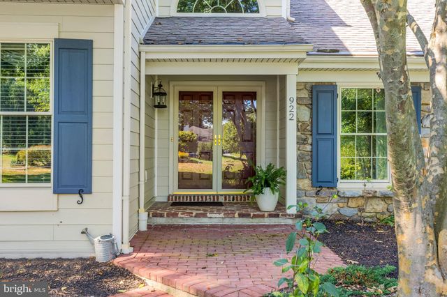 $886,000 | 922 Saratoga Drive, West Chester, PA 19380