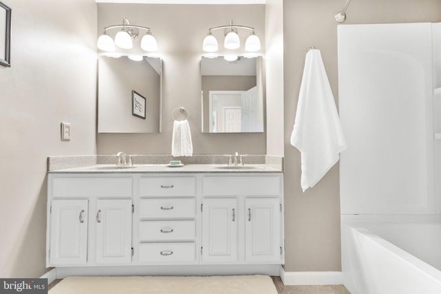 $886,000 | 922 Saratoga Drive, West Chester, PA 19380