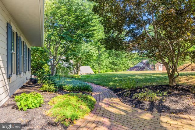 $886,000 | 922 Saratoga Drive, West Chester, PA 19380