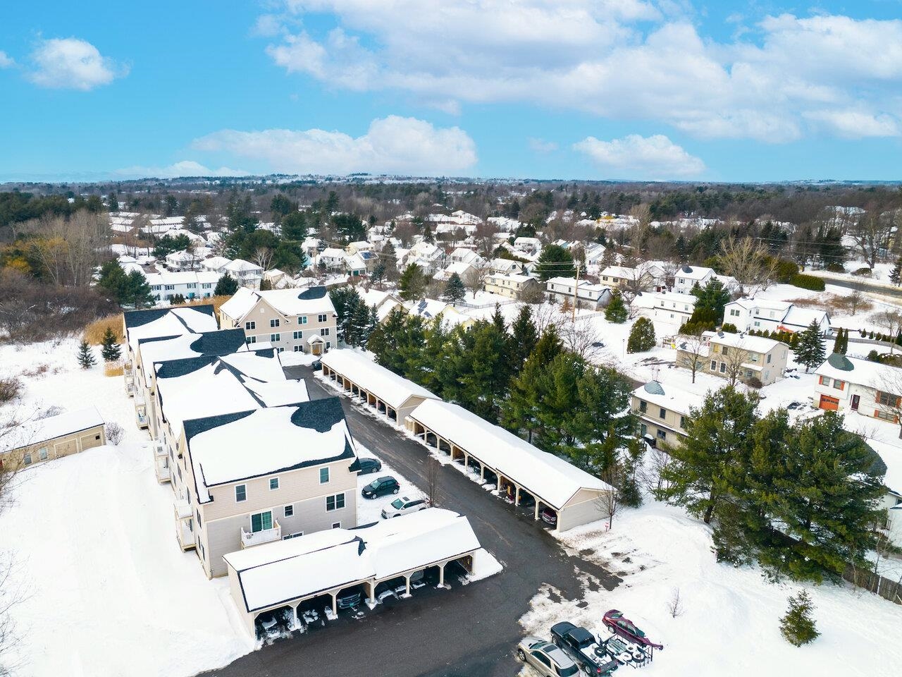 87 John Fay Road, Unit 301 South Burlington, VT 05403 - Photo 20 of 28 Gallery Image 20