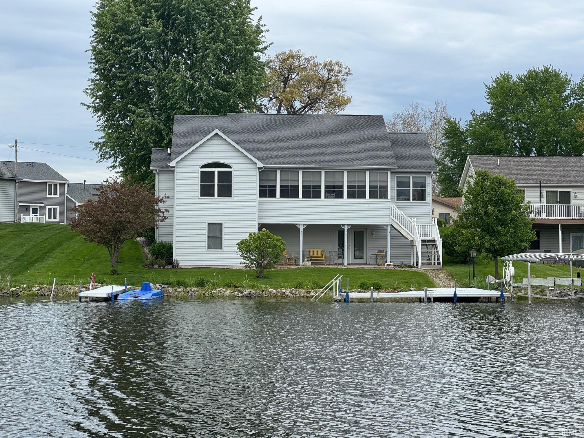 1728 Colonial Drive Rochester, IN 46975 - Photo 1 of 28